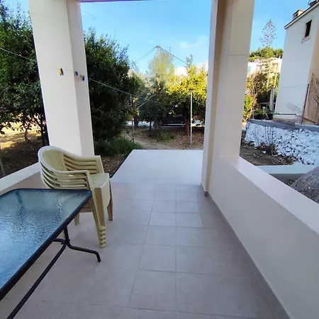 Сasa de vacaciones Garden 2 *
